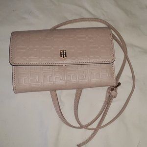 Tommy Hilfiger cross body sport
